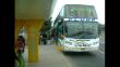Bus interprovincial recoge pasajeros en paradero no autorizado