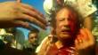 Subastan el anillo de bodas y la camisa ensangrentada de Muamar Gadafi