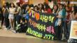 Fotos: Fans reciben al grupo coreano JYJ