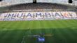 Hinchas del Bolton rinden homenaje a Muamba