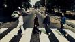 Subastan otra foto de los Beatles cruzando Abbey Road 