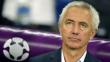Renunció técnico de Holanda por fracaso en Eurocopa