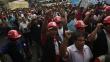 Obreros de Construcción Civil bloquean la Panamericana Sur en Ica