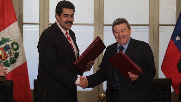 Cancilleres Nicolás Maduro y Rafael Roncagliolo se reunieron en Caracas. (Andina)