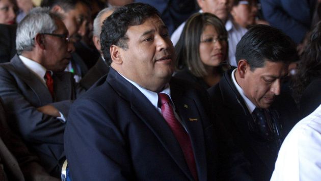 UNA JOYA. Barreda Paredes también ha sido acusado de malos manejos en empresa de saneamiento. (Heiner Aparicio)