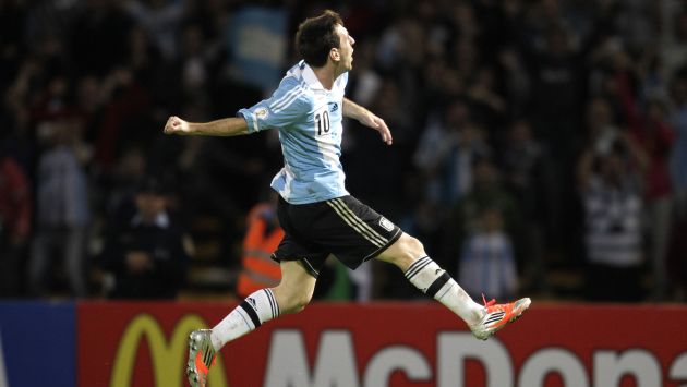 Ya llega. Argentina, con Messi, arribará esta noche a Lima. (Reuters)