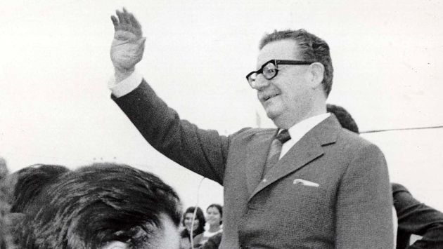 CERRADO. Allende se disparó con fusil que le regaló Fidel Castro. (USI)