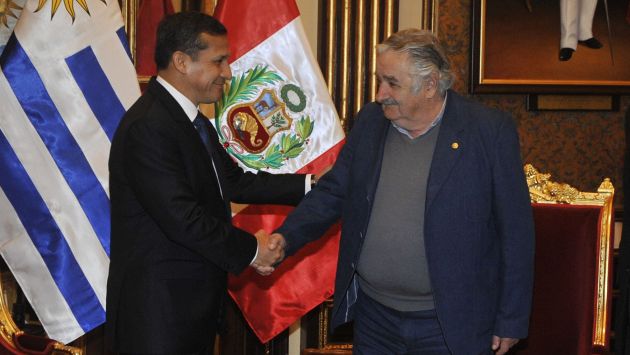 Encuentro entre mandatarios se dio en Palacio de Gobierno. (Andina)