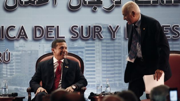 BUSCAN  INVERSIONES. Presidente Humala inauguró Encuentro empresarial de la Cumbre ASPA. (Rochi León)