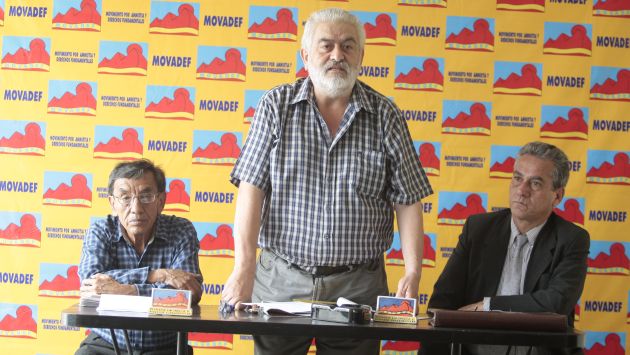 FACHADA. Manuel Fajardo (centro) y Alfredo Crespo (der.) casi logran inscribir al Movadef como partido. (Martín Pauca)