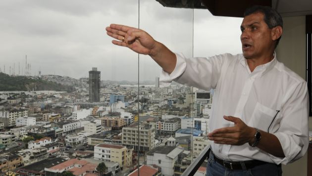 NO HABRÁ DUELO. Fabricio Correa se quedó con las ganas de competir contra su hermano presidente. (AP)