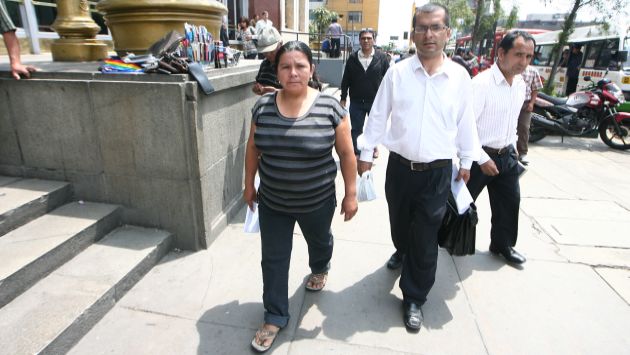 BUSCANDO JUSTICIA. Petronila llegó a Lima y se encontró con la burocracia del Ministerio Público. (USI)