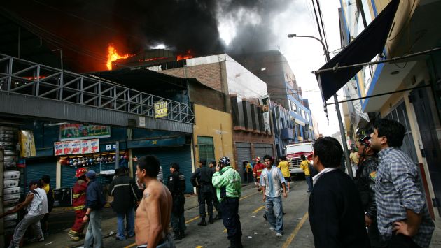 Bomberos pudieron controlar el incendio. (Perú21/Referencial)