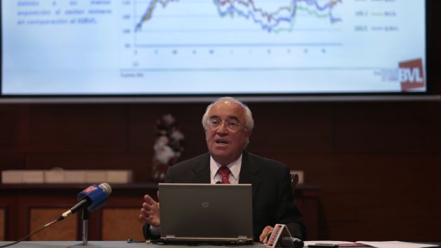 AL CIERRE DE 2012. Roberto Hoyle, presidente de la BVL, estimó que la rentabilidad bursátil fue de 3.7%. (César Fajardo)