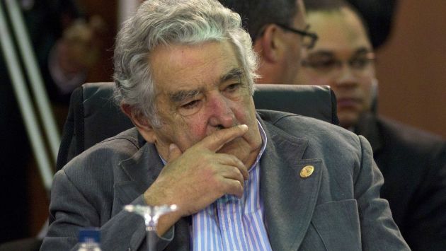Presidente Mujica quiere que Uruguay sea uno de los países en los que esa droga sea legal. (AP)