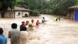 Río se desborda e inunda poblados