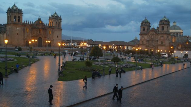 MAL COMIENZO. Tragedia ocurrió en la Plaza de Armas del Cusco. (USI)