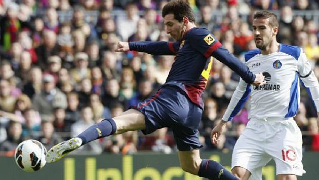 SIEMPRE ESTÁ. Messi sumó 35 goles en 23 fechas de liga. (AP)