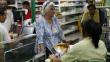 Venezolanos apuran sus compras ante anuncio de devaluación del bolívar