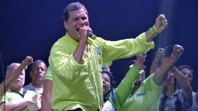 Correa cerró campaña en sector La Michelena. (Reuters)