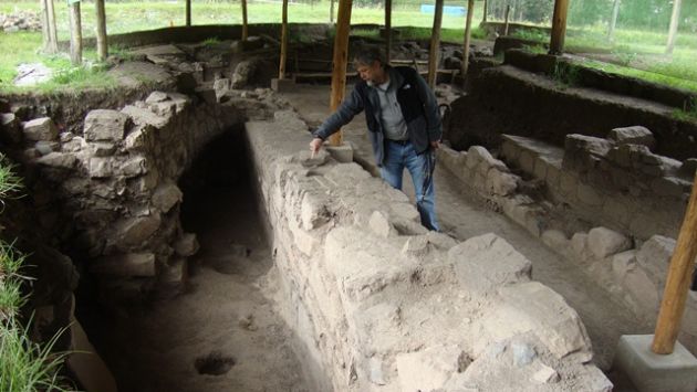 CHAVÍN SIGUE SORPRENDIENDO. El arqueólogo norteamericano John Rick dirige las excavaciones. (Difusión)