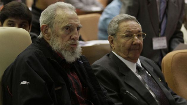 Raúl Castro fue reelegido ayer. (Reuters)