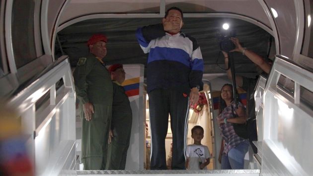 Hugo Chávez antes de partir a Cuba el 10 de diciembre de 2012. (Reuters)