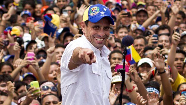 Capriles se muestra agresivo. (Reuters)