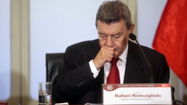 Se esperaba más. El canciller Roncagliolo tuvo una postura ambigua en la sesión de la OEA. (David Vexelman)