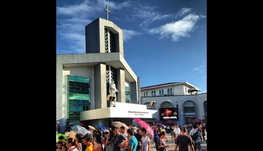 Miles de fieles católicos iniciaron la semana santa. Foto: du1cebu (Instagram)