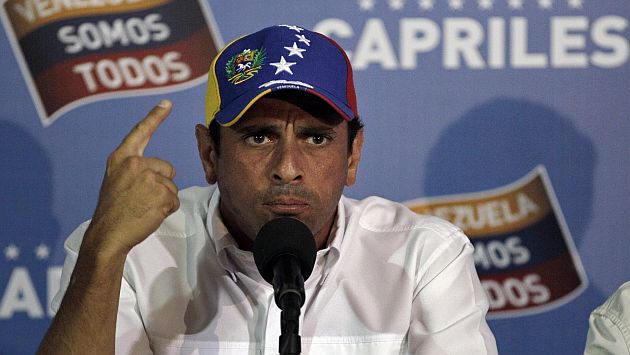 Capriles ofreció una conferencia de prensa en Caracas. (AP)