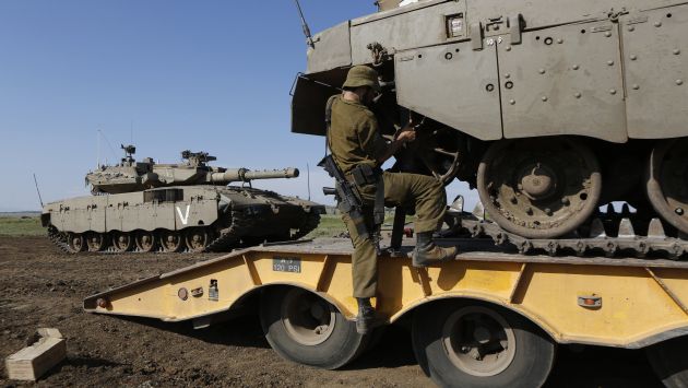 ALERTA. El Ejército israelí se mantenía alerta en frontera con Siria. (Reuters)