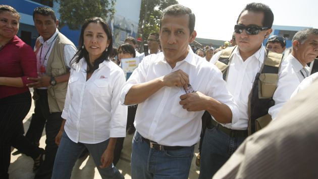 JUEGAN EN PARED. El presidente Humala y su esposa rompieron su silencio para responderle a García. (Mario Zapata)