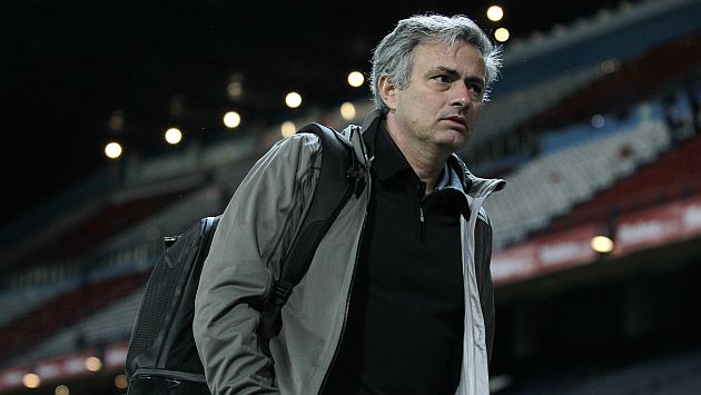 José Mourinho vuelve a Stamford Bridge. (AP)
