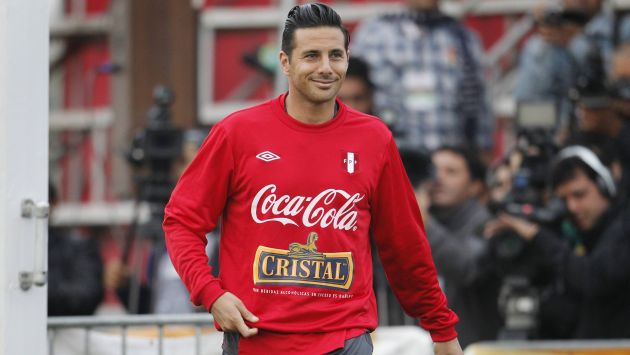 PALABRA DE CAPITÁN. Pizarro quiere los tres puntos. (Reuters)