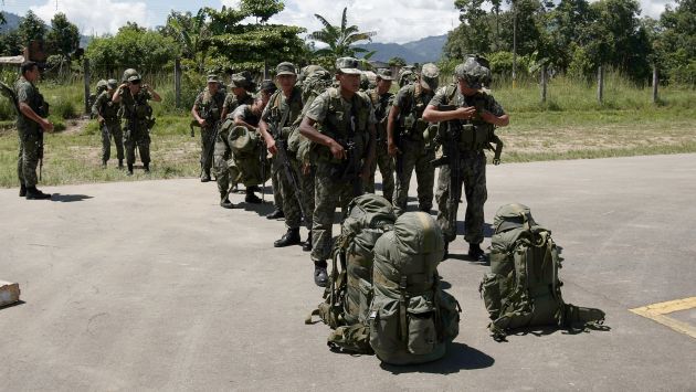 Buscan frenar sorteo que realizará el Ejército para reclutar a 12,500 jóvenes de todo el país. (Perú21)