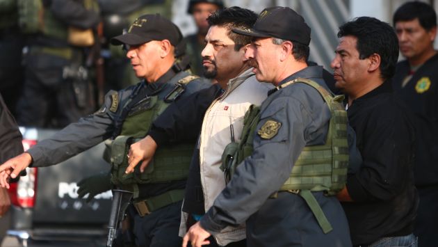 VUELVE A LA CÁRCEL. 'Timaná' se rindió en medio del operativo policial en el que participaron más de 100 agentes. (R. Cornejo)