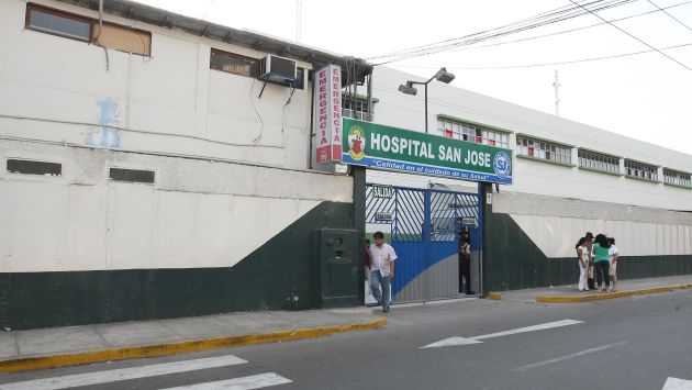 Madre y niño se encuentran en hospital San José. (USI)