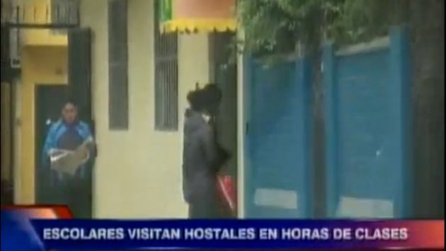 Los colegiales ingresan de manera fácil a los hostales de Lima. (ATV Noticias)