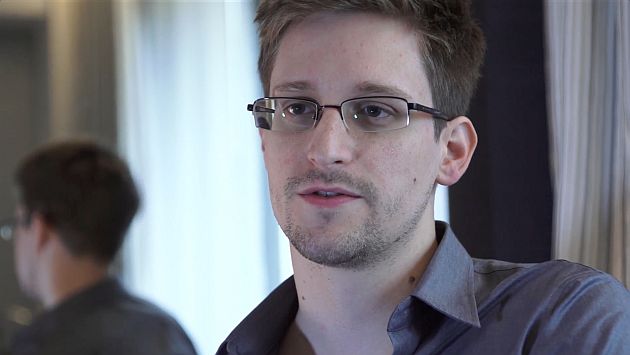Edward Snowden se encuentra en el aeropuerto de Moscú hace 19 días. (AP)