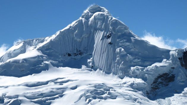 Nevado Tocllaraju fue la tumba de dos escaladores argentinos. (Internet)