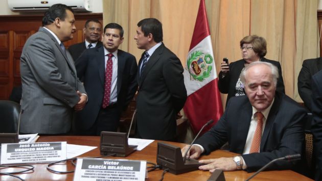 Una vez más, primaron los intereses políticos y partidarios. (Perú21)