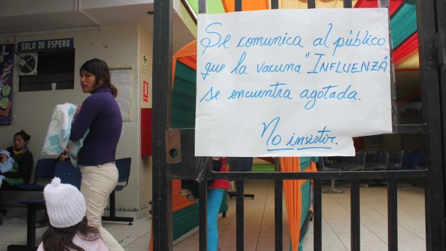 En el Hospital Regional de Trujillo se pide “no insistir” por vacunas. (Nancy Dueñas)