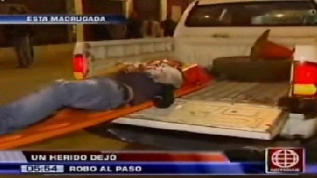 Fue trasladado al hospital Casimiro Ulloa. (América TV)
