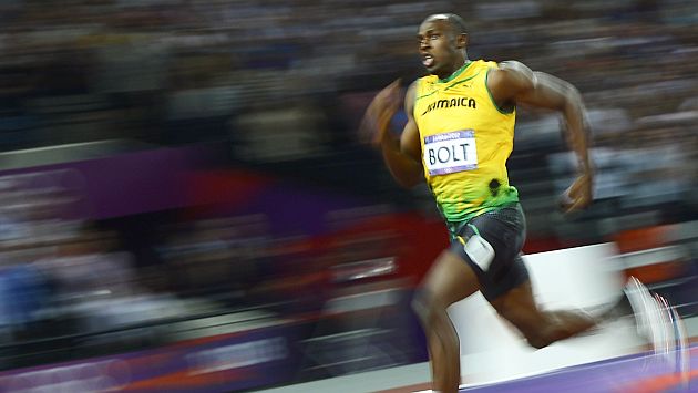 Usain Bolt es récord mundial de 100 y 200 metros. (AFP)