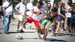 FOTOS: Yordy Reyna jugó fulbito en las calles de Austria