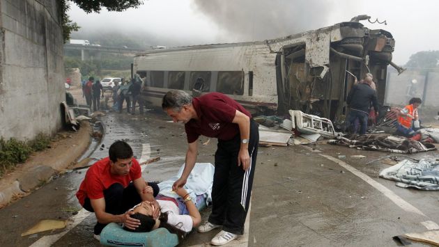 Descarrilamiento de tren en Galicia ocurrió el último lunes. (AFP)