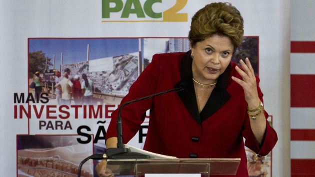 El aborto ya había enfrentado a Dilma Rousseff con iglesias del país en presidenciales de 2010. (AFP)