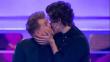 Integrante de One Direction besó en la boca a comediante británico