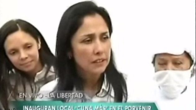 La ministra Mónica Rubio trató de robar cámara cuando declaraba Nadine Heredia. (TV Perú)